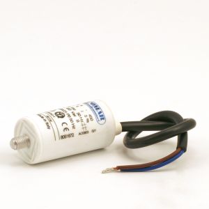 Kondensator 4uF 450V